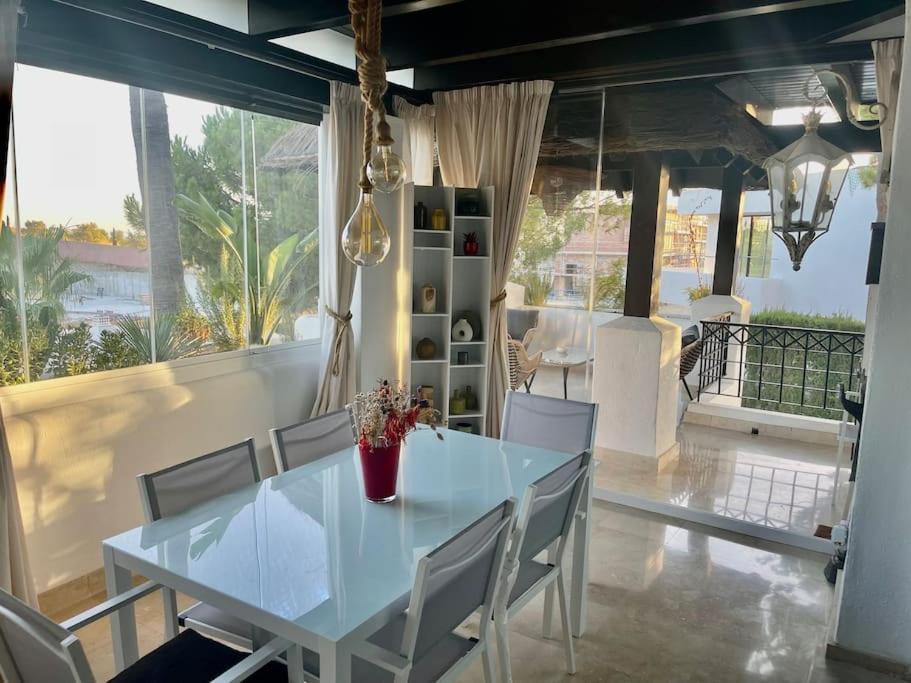 Luxury Apartamento En Rio Real มาร์เบยา ภายนอก รูปภาพ