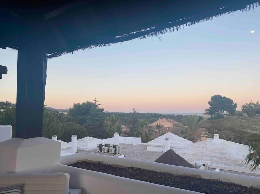 Luxury Apartamento En Rio Real มาร์เบยา ภายนอก รูปภาพ